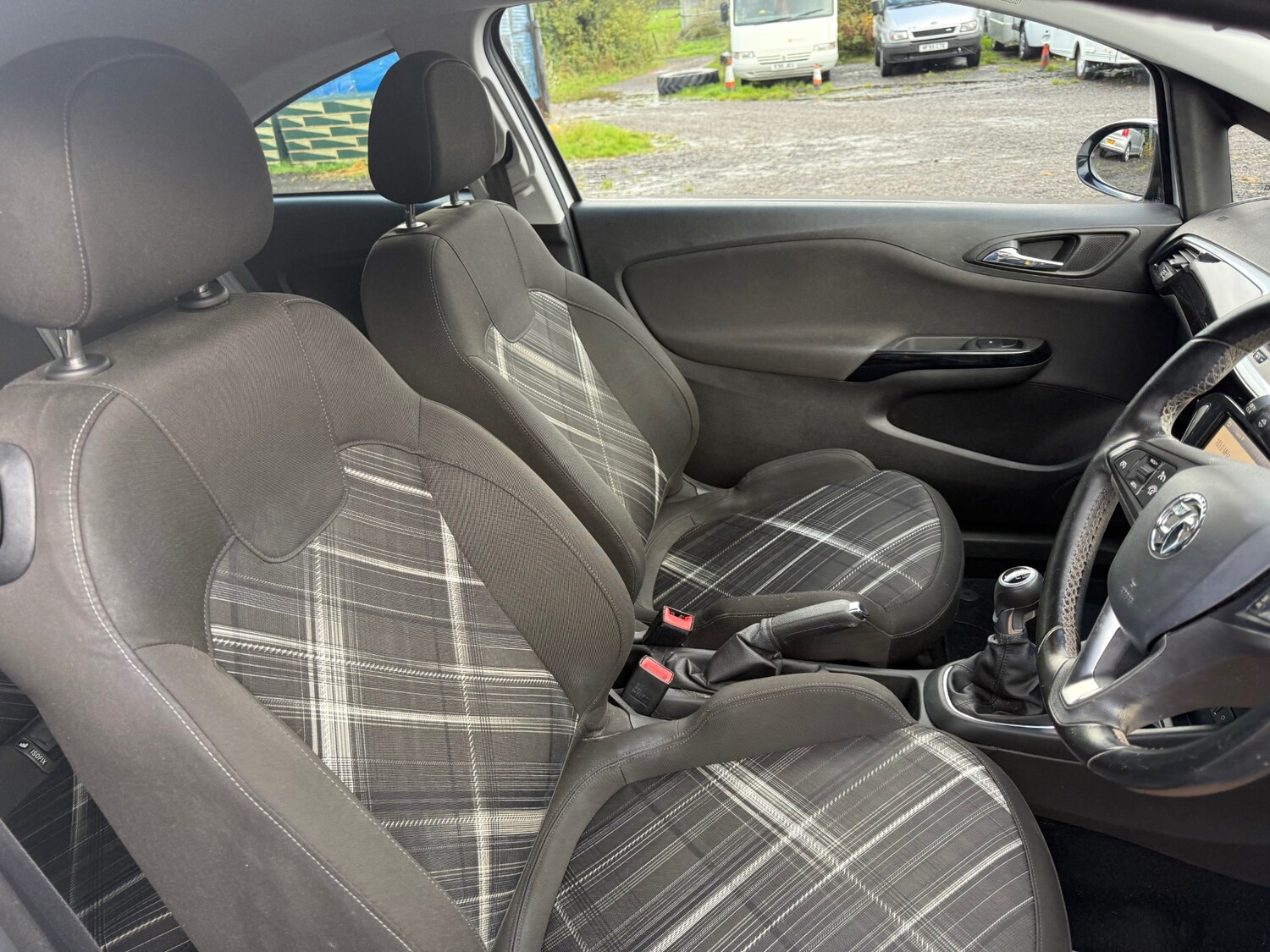 Used Vauxhall Corsa 2015 for sale - 76321654: Photo 11