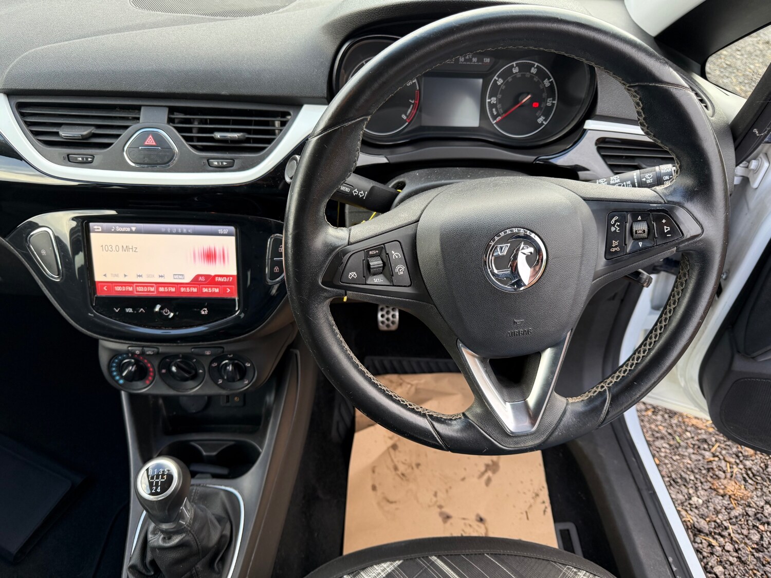 Used Vauxhall Corsa 2015 for sale - 76321654: Photo 13