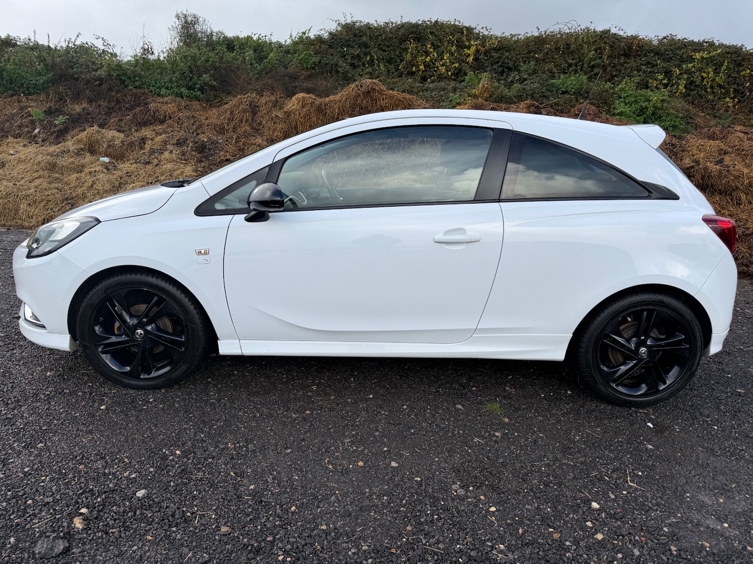 Used Vauxhall Corsa 2015 for sale - 76321654: Photo 6