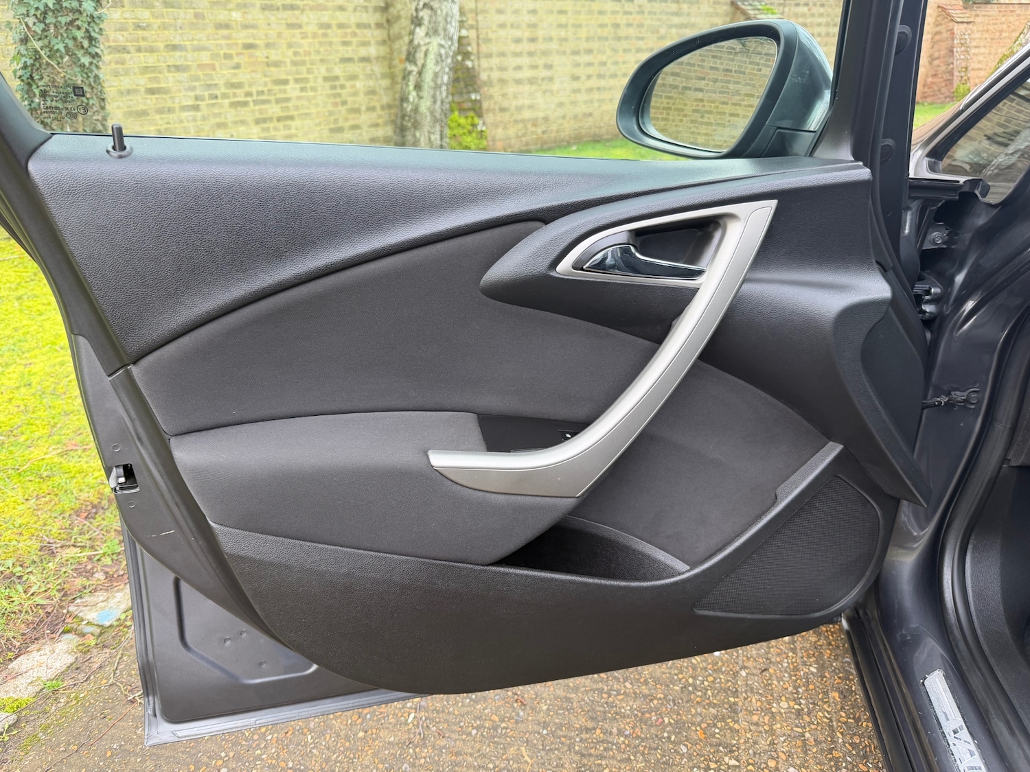 Used Vauxhall Astra 2010 for sale - 77543835: Photo 23