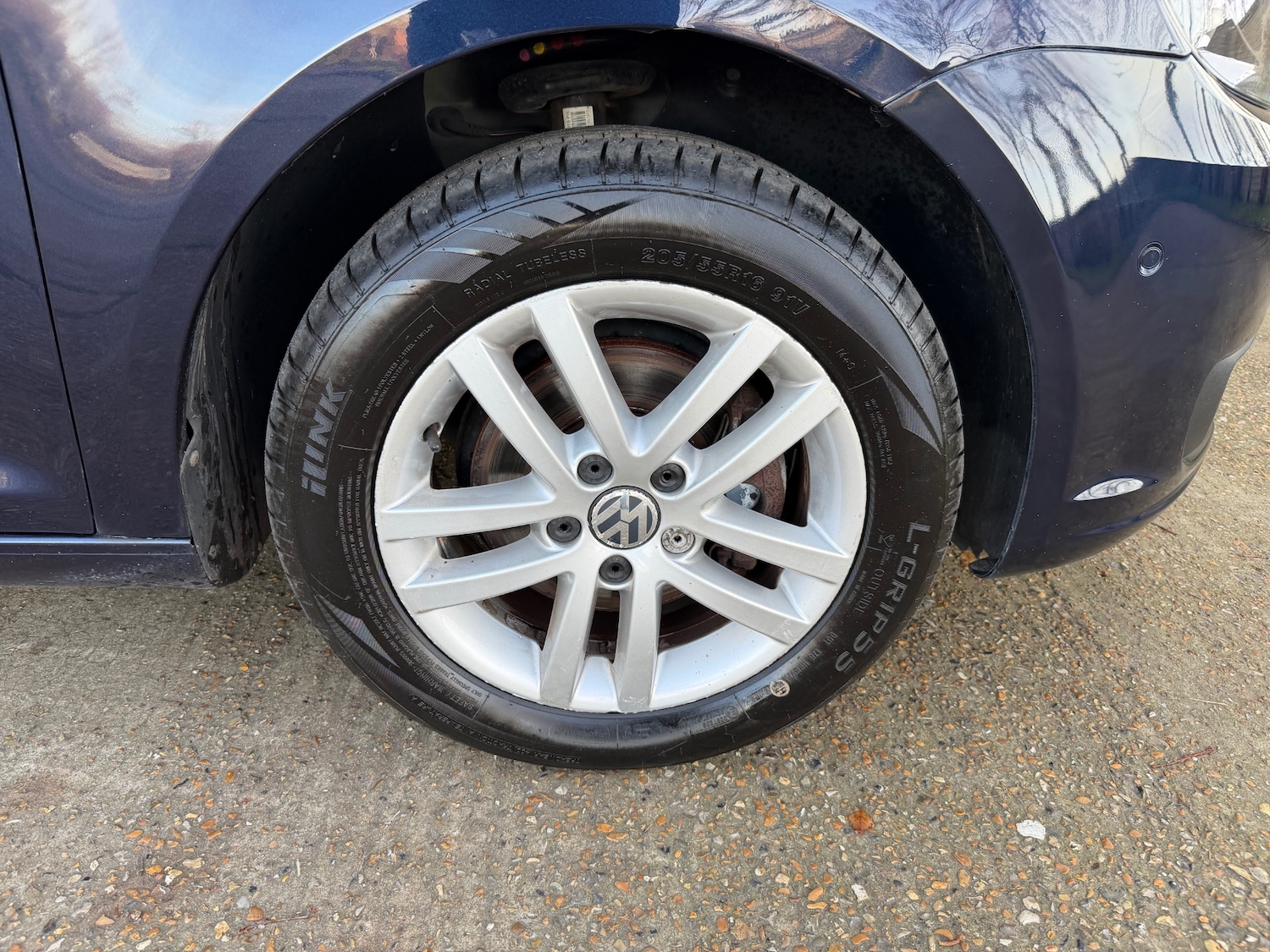 Used Volkswagen Touran 2015 for sale - 76932245: Photo 10