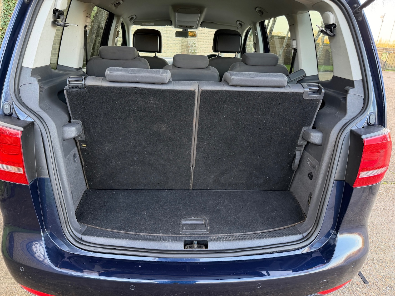 Used Volkswagen Touran 2015 for sale - 76932245: Photo 21