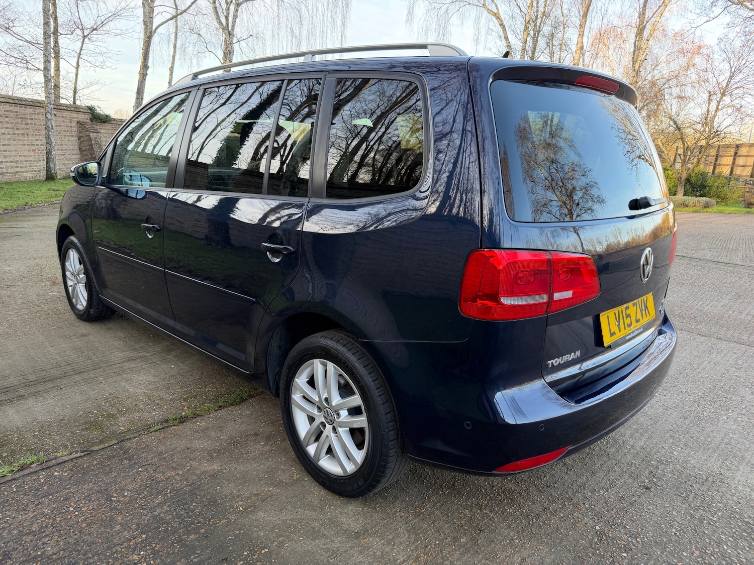Used Volkswagen Touran 2015 for sale - 76932245: Photo 6