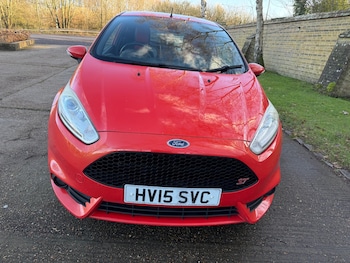 Used Ford Fiesta 2015 for sale - 77086699: Photo