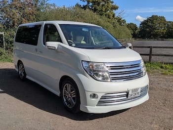 Used Nissan Elgrand 2007 for sale - 76567843: Photo