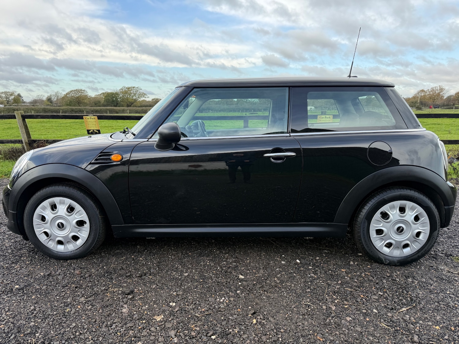 Used MINI Hatch 2011 for sale - 76625675: Photo 6