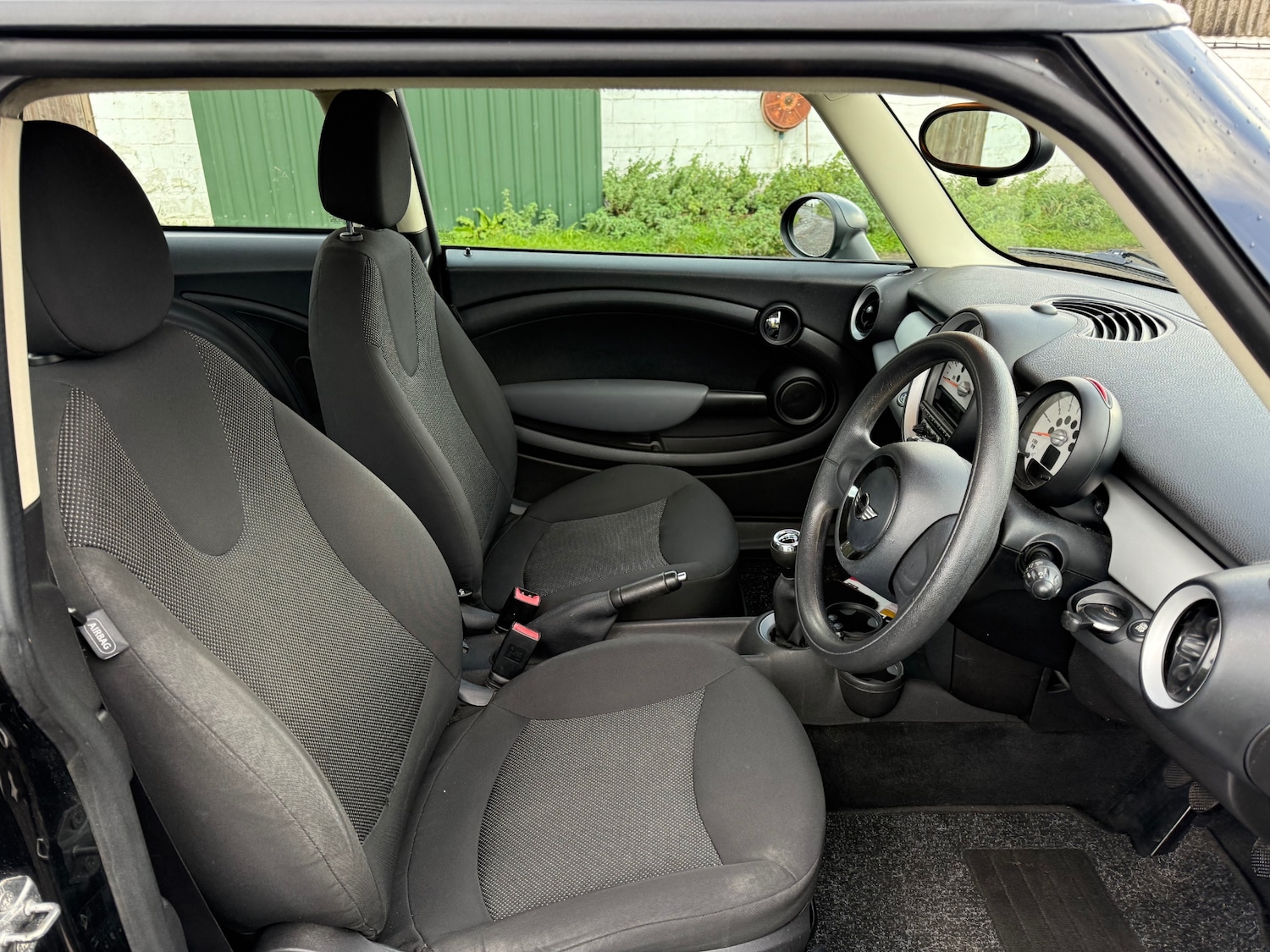 Used MINI Hatch 2011 for sale - 76625675: Photo 9