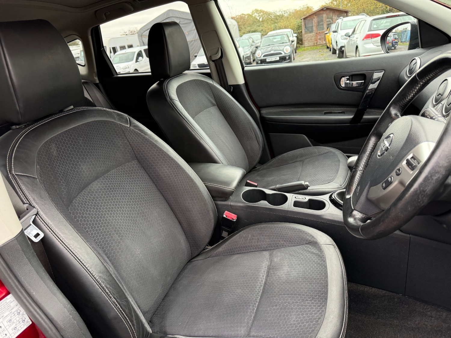 Used Nissan Qashqai 2013 for sale - 76718891: Photo 16