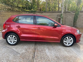 Used Volkswagen Polo 2014 for sale - 79640626: Photo
