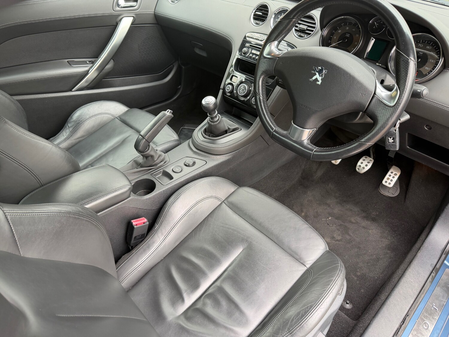 Used Peugeot RCZ 2011 for sale - 77083389: Photo 16