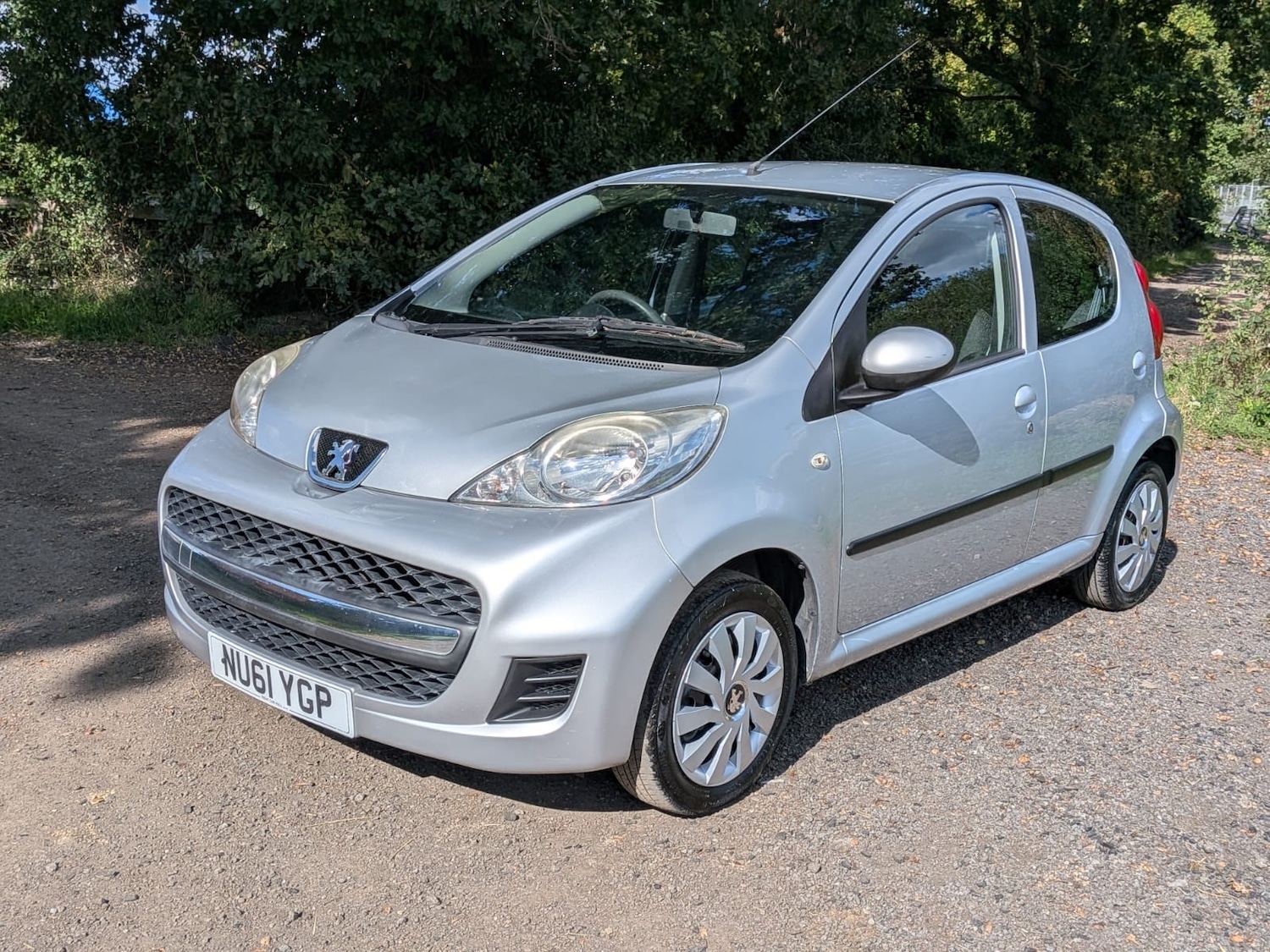 Used Peugeot 107 2011 for sale - 76611496: Photo 10
