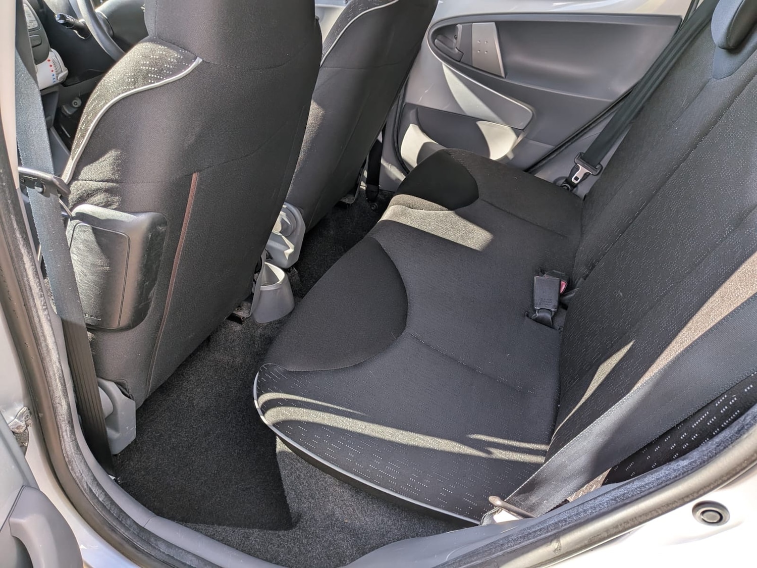 Used Peugeot 107 2011 for sale - 76611496: Photo 14