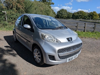 Peugeot - 107