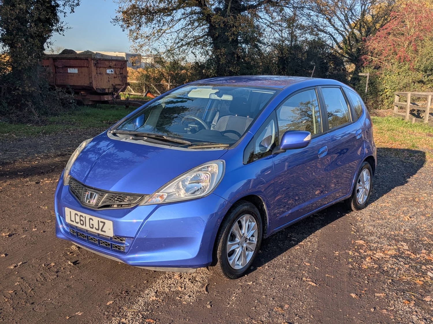 Used Honda Jazz 2011 for sale - 76651114: Photo 2