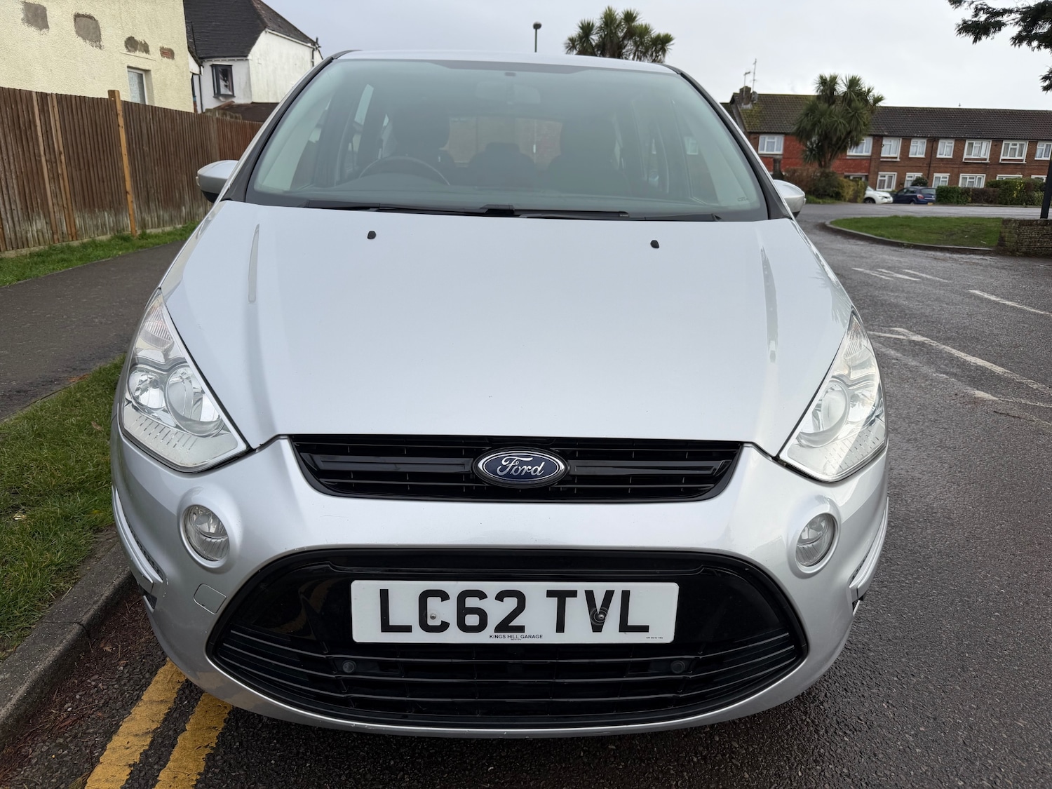 Used Ford S-Max 2012 for sale - 77449575: Photo 2