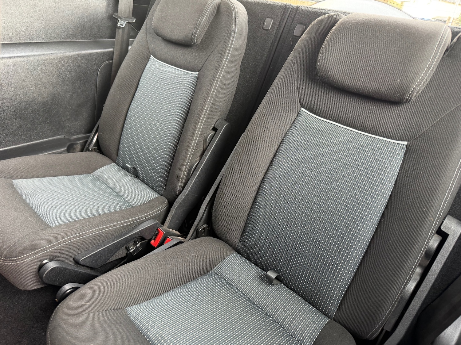 Used Ford S-Max 2012 for sale - 77449575: Photo 20