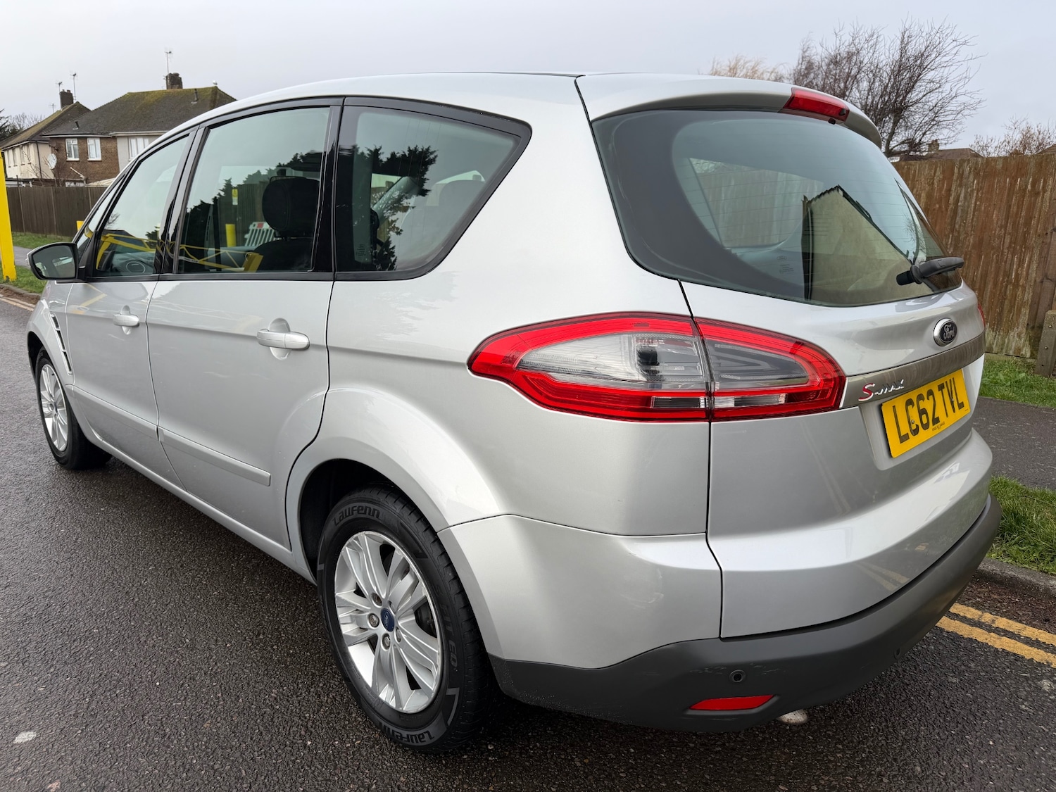 Used Ford S-Max 2012 for sale - 77449575: Photo 8
