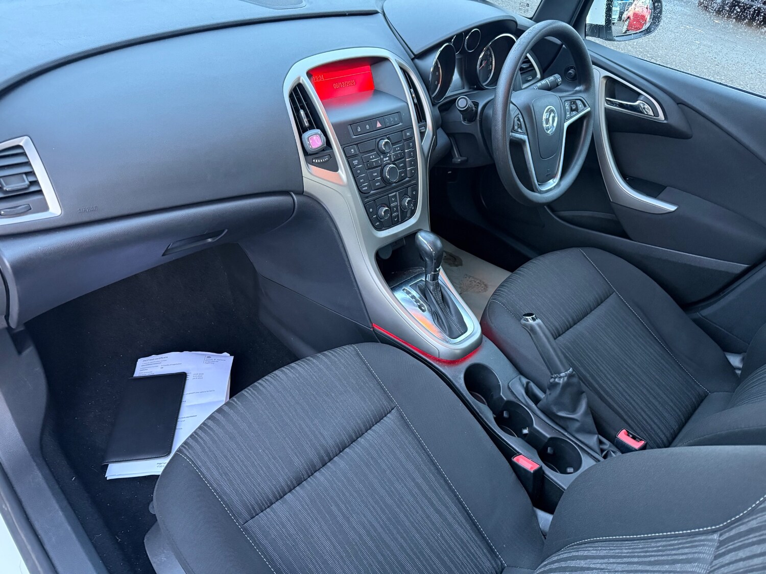 Used Vauxhall Astra 2011 for sale - 76847250: Photo 25