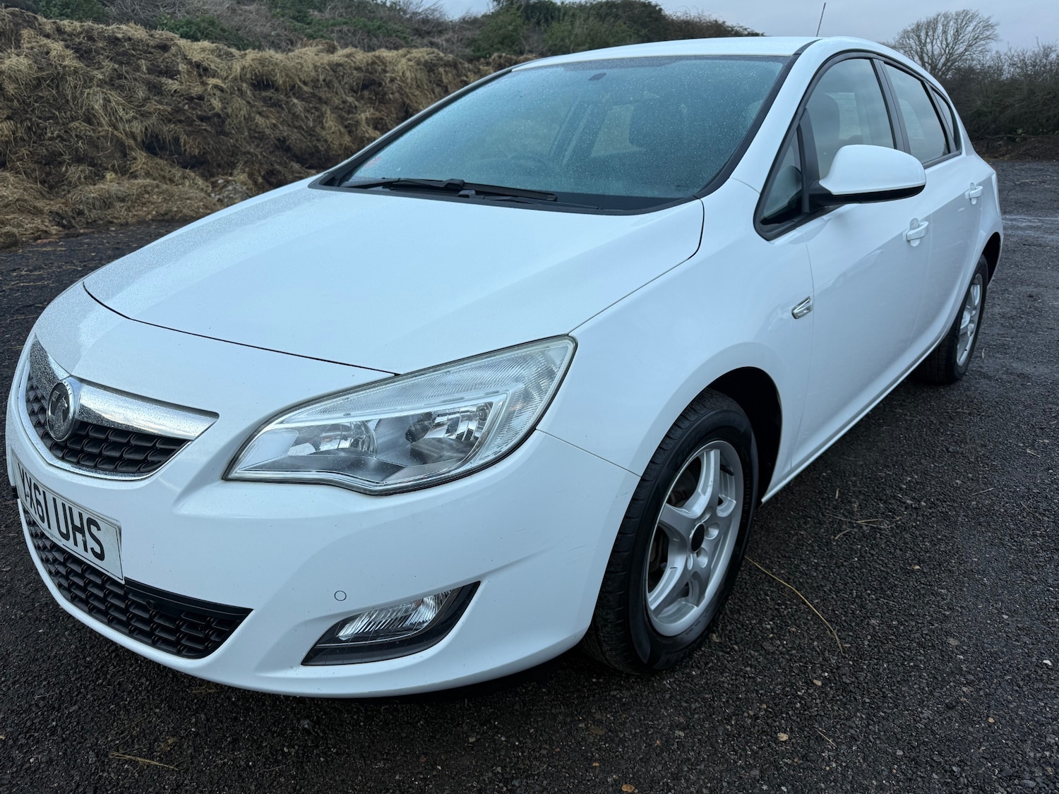 Used Vauxhall Astra 2011 for sale - 76847250: Photo 3