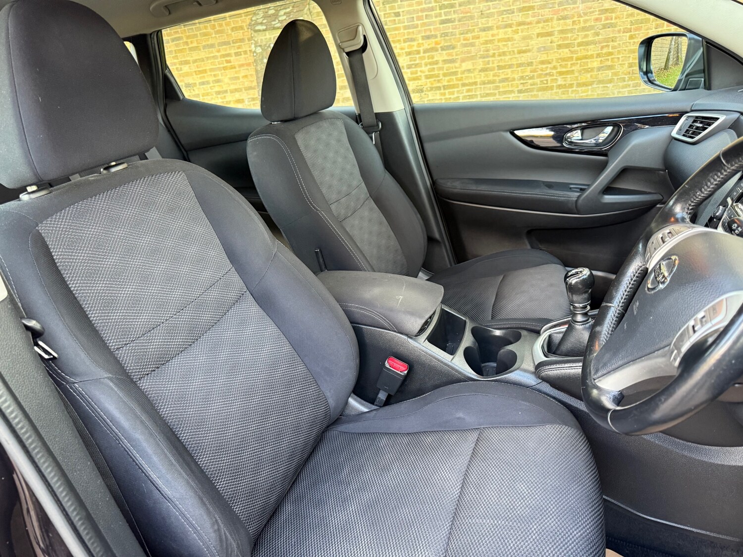 Used Nissan Qashqai 2017 for sale - 76392532: Photo 15