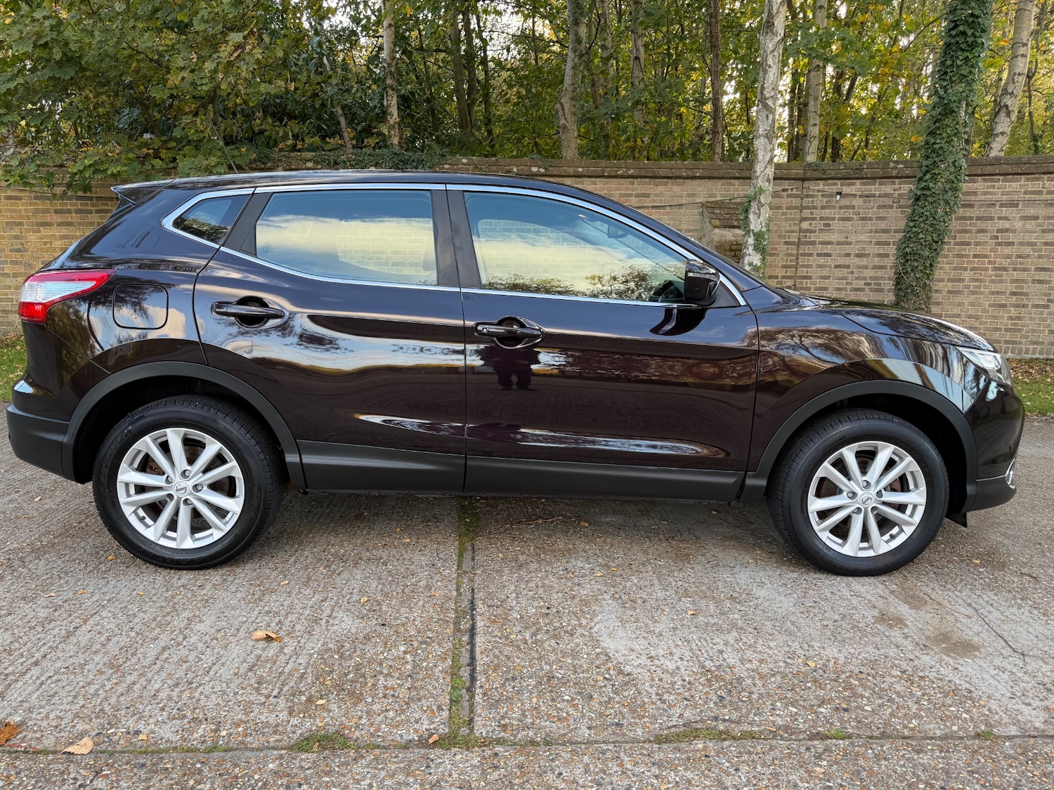 Used Nissan Qashqai 2017 for sale - 76392532: Photo 2