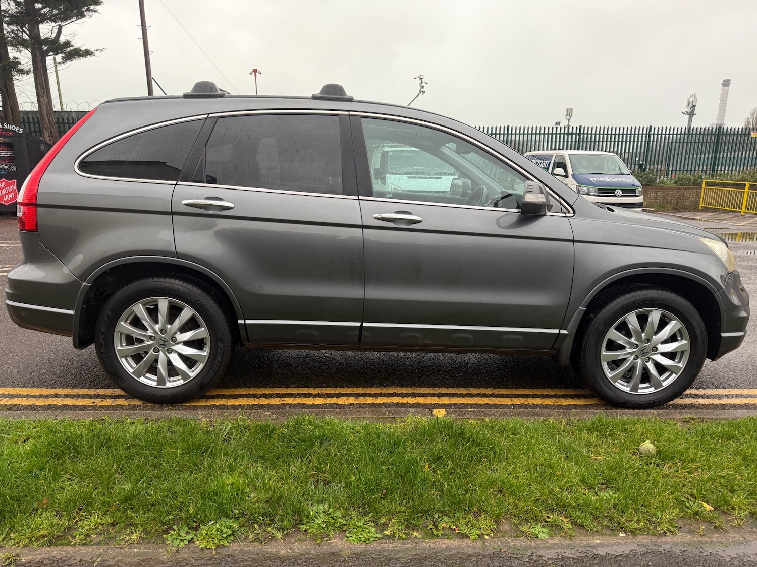 Used Honda CR-V 2011 for sale - 76807989: Photo 3