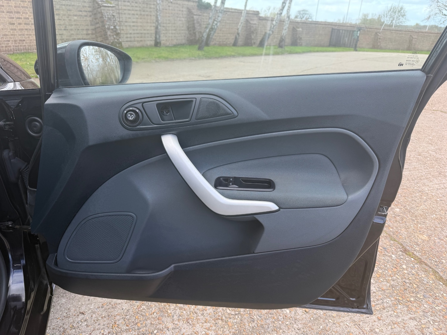 Used Ford Fiesta 2011 for sale - 78067410: Photo 13