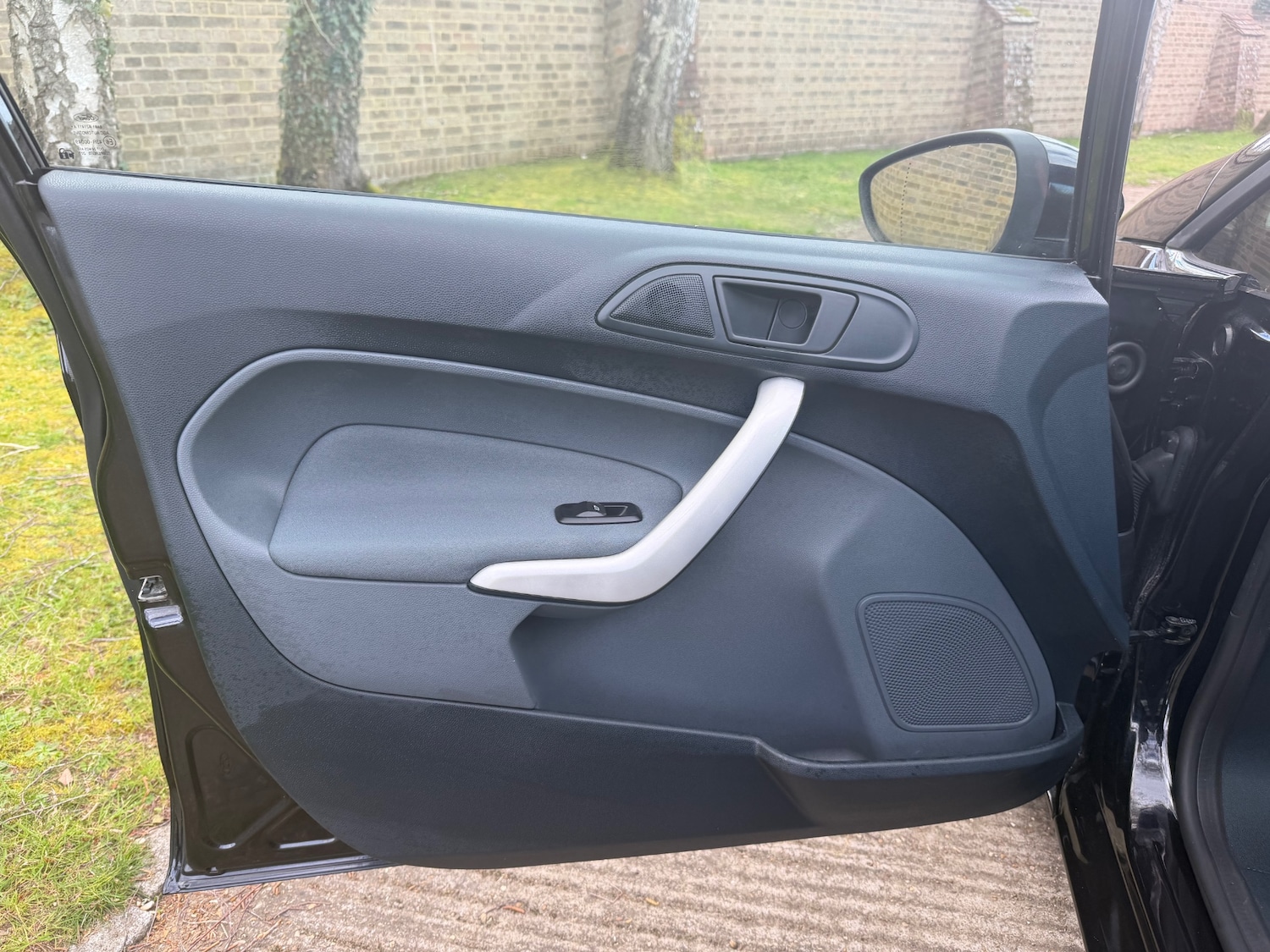 Used Ford Fiesta 2011 for sale - 78067410: Photo 23