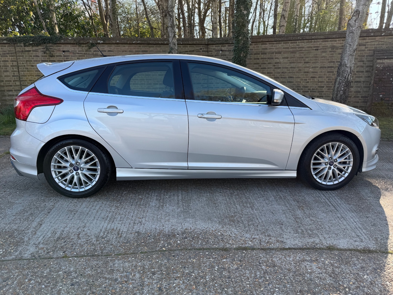 Used Ford Focus 2012 for sale - 78108977: Photo 2