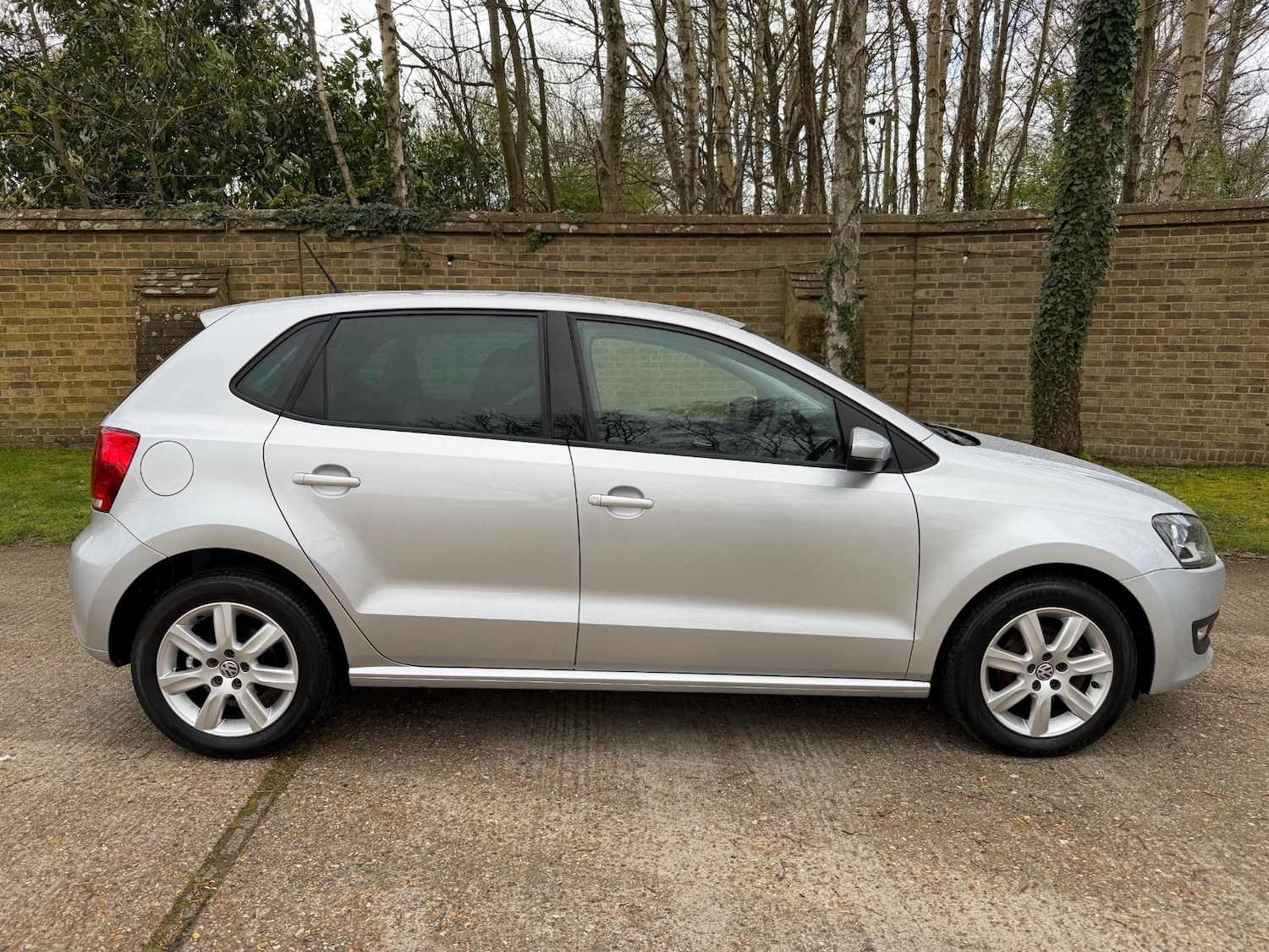 Used Volkswagen Polo 2013 for sale - 78013061: Photo 2