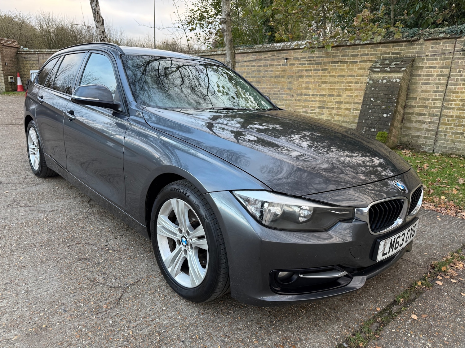Used BMW 3 Series 2013 for sale - 76687438: Photo 1