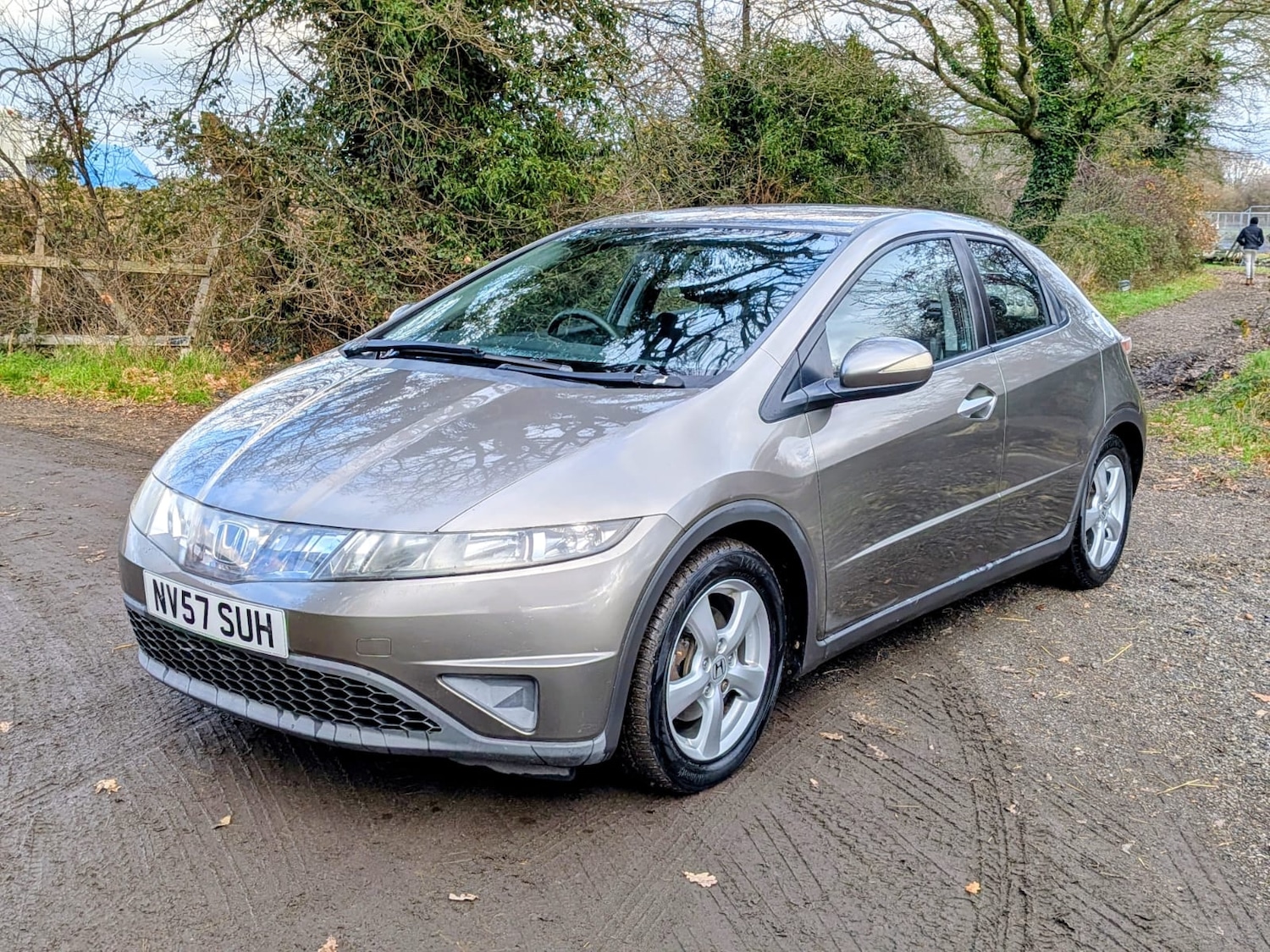 Used Honda Civic 2008 for sale - 76940146: Photo 2