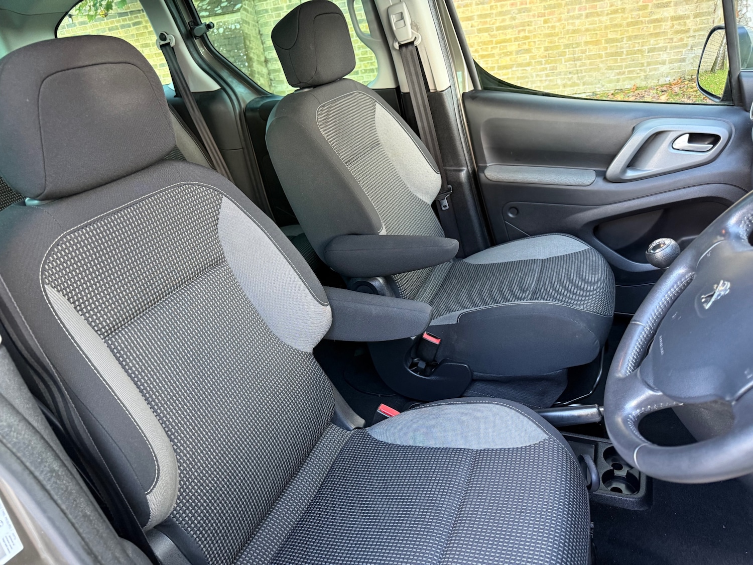 Used Peugeot Partner Tepee 2015 for sale - 76366375: Photo 15