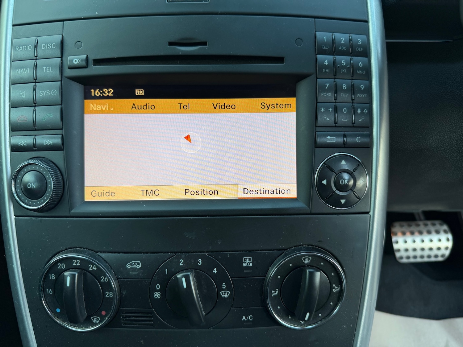 Used Mercedes-Benz B Class 2010 for sale - 77732894: Photo 15