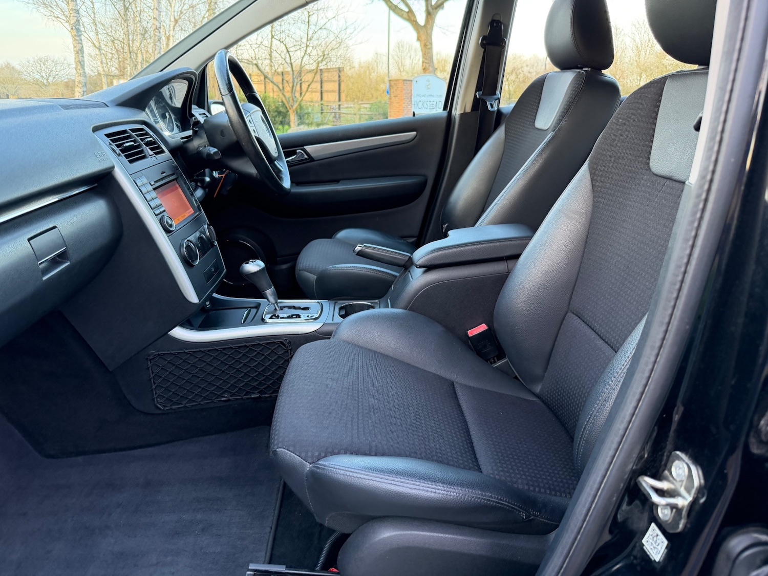 Used Mercedes-Benz B Class 2010 for sale - 77732894: Photo 22