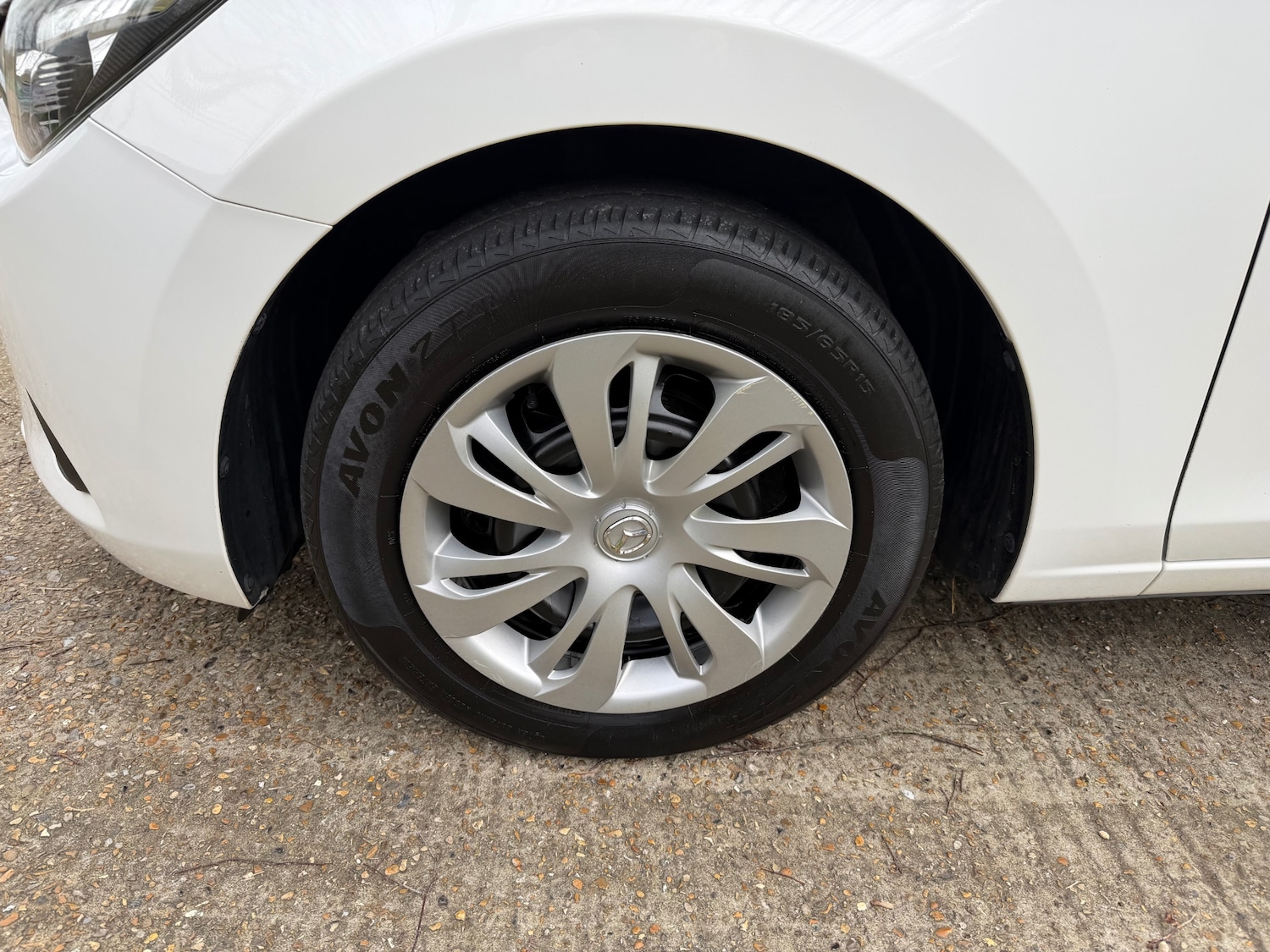 Used Mazda Mazda2 2016 for sale - 77844863: Photo 11