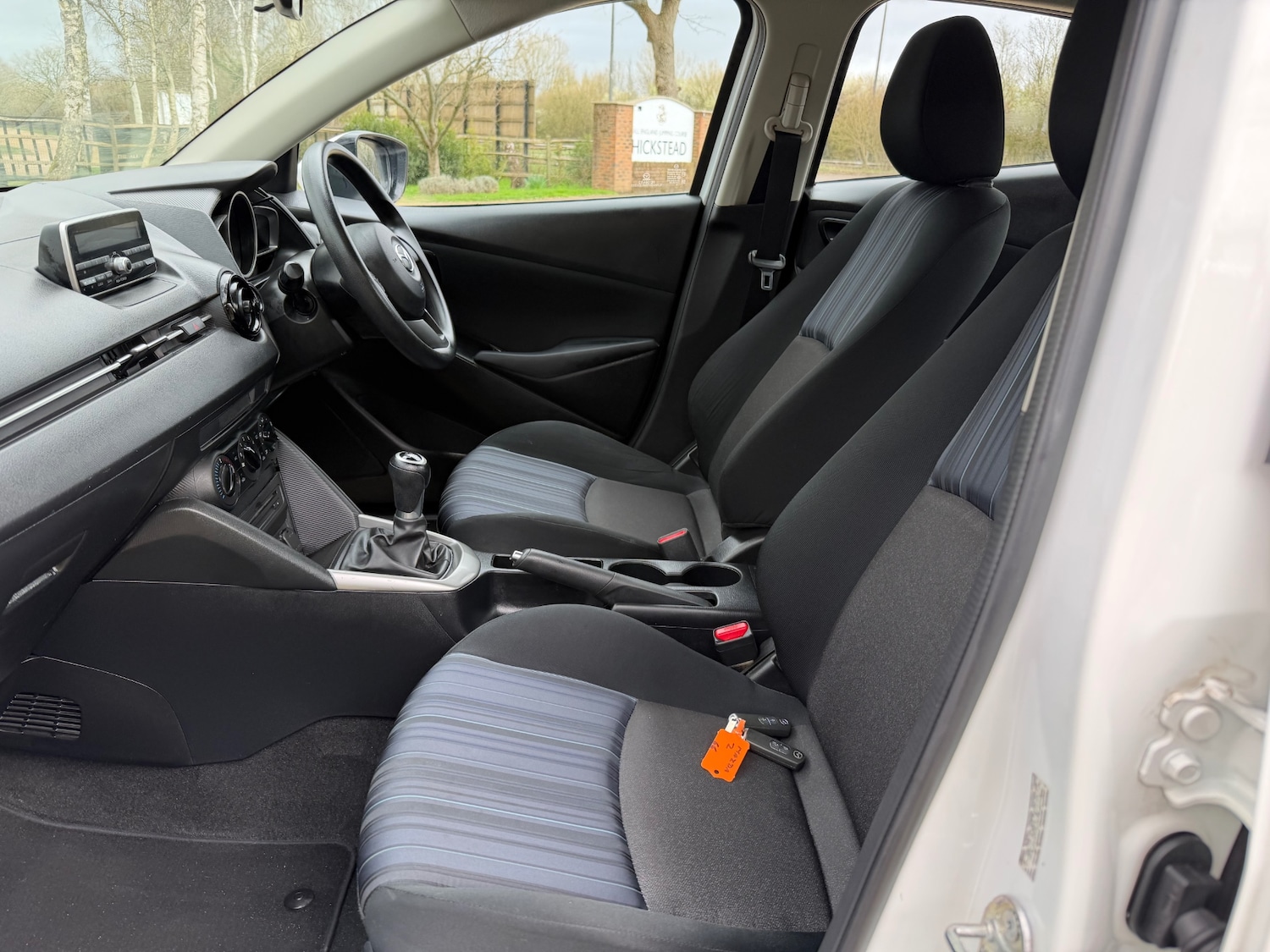 Used Mazda Mazda2 2016 for sale - 77844863: Photo 25