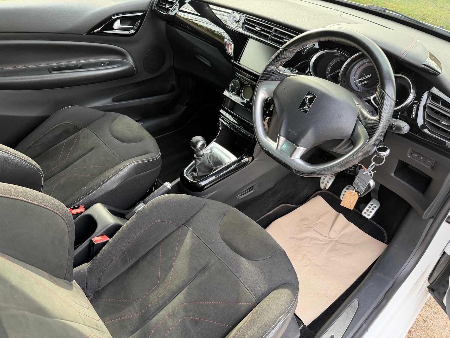 Used DS Automobiles DS 3 2018 for sale - 78133892: Photo 16