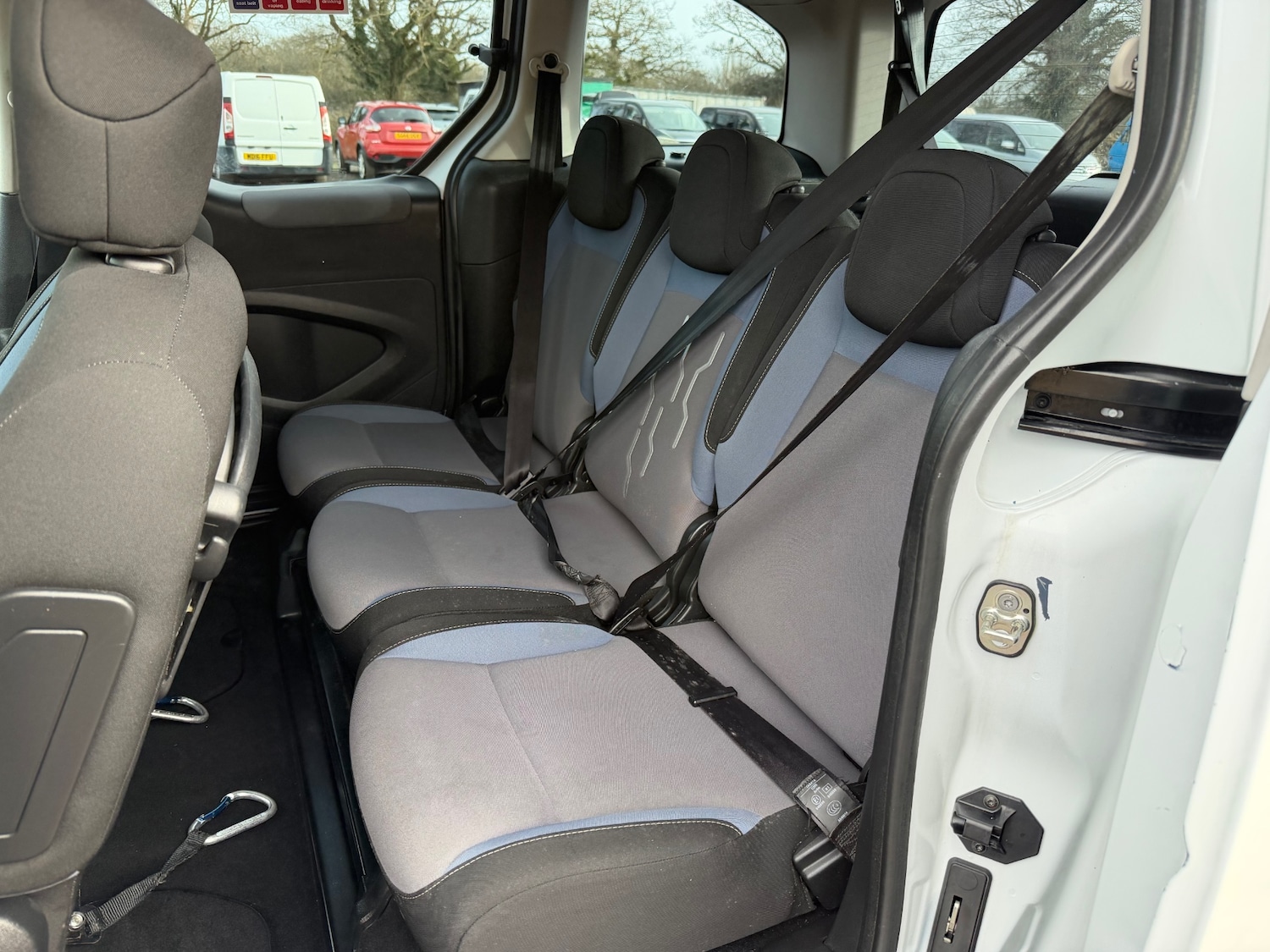 Used Peugeot Partner Tepee 2015 for sale - 77517781: Photo 15