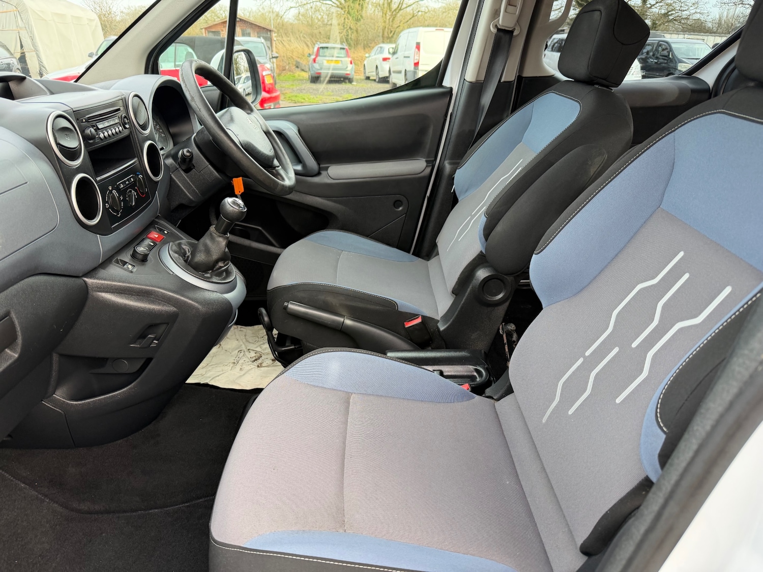 Used Peugeot Partner Tepee 2015 for sale - 77517781: Photo 17