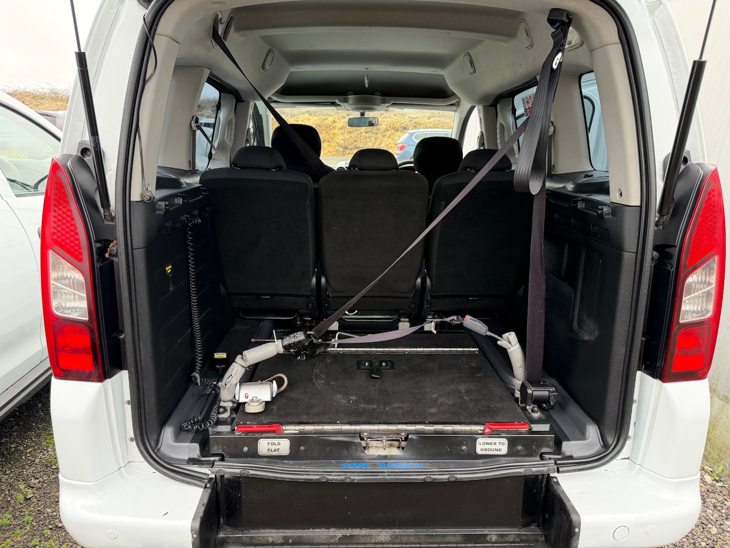 Used Peugeot Partner Tepee 2015 for sale - 77517781: Photo 19