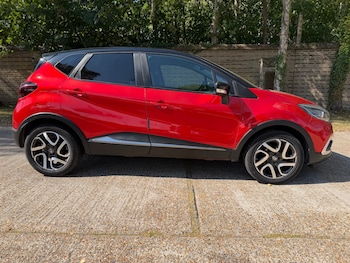 Used Renault Captur 2019 for sale - 79184141: Photo
