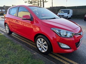 Used Hyundai i20 2013 for sale - 77431341: Photo