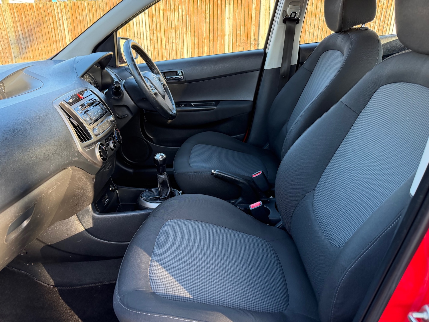 Used Hyundai i20 2013 for sale - 77431341: Photo 24