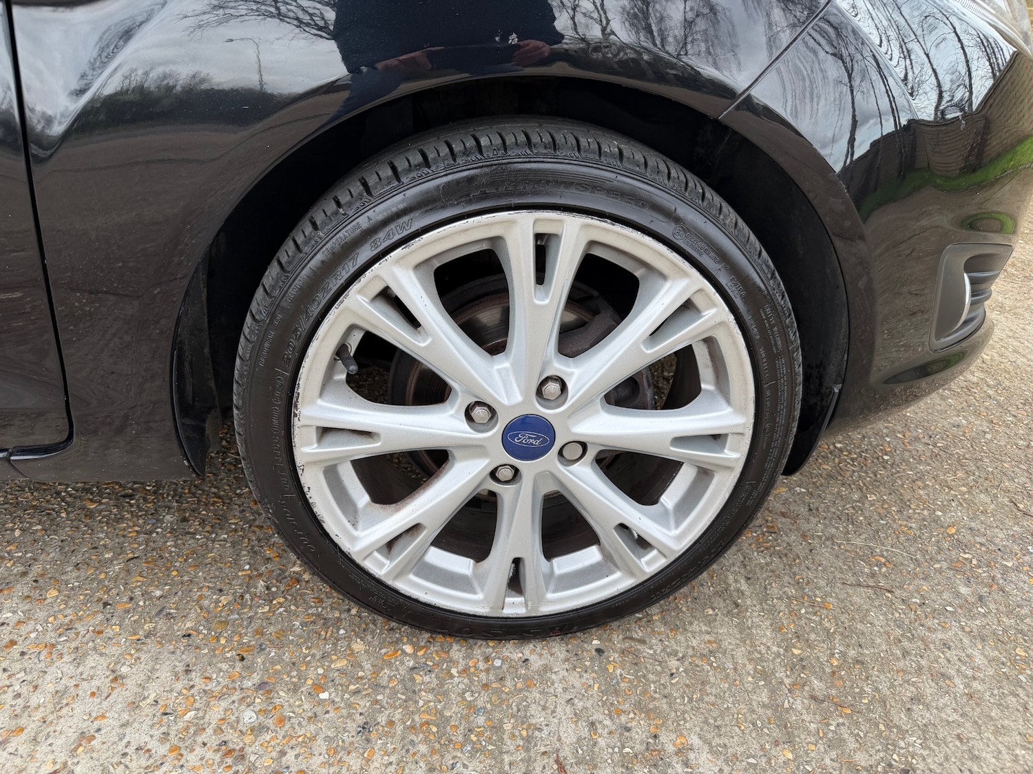 Used Ford Fiesta 2015 for sale - 77813844: Photo 10