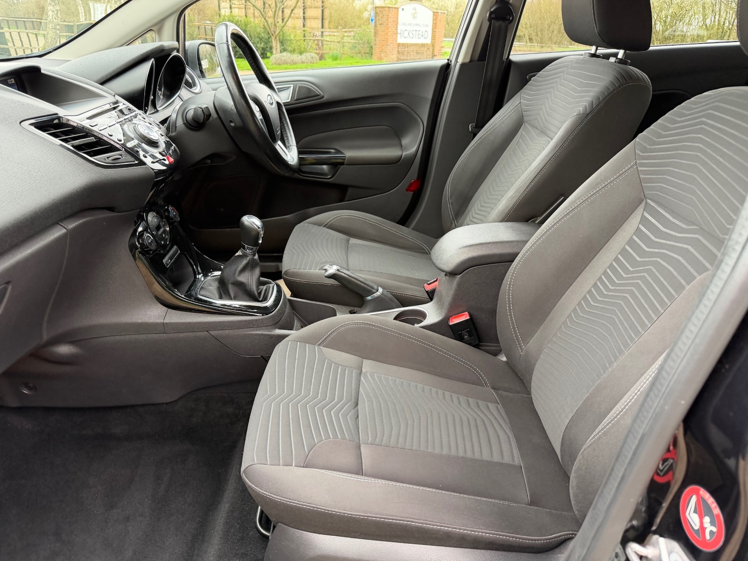 Used Ford Fiesta 2015 for sale - 77813844: Photo 24