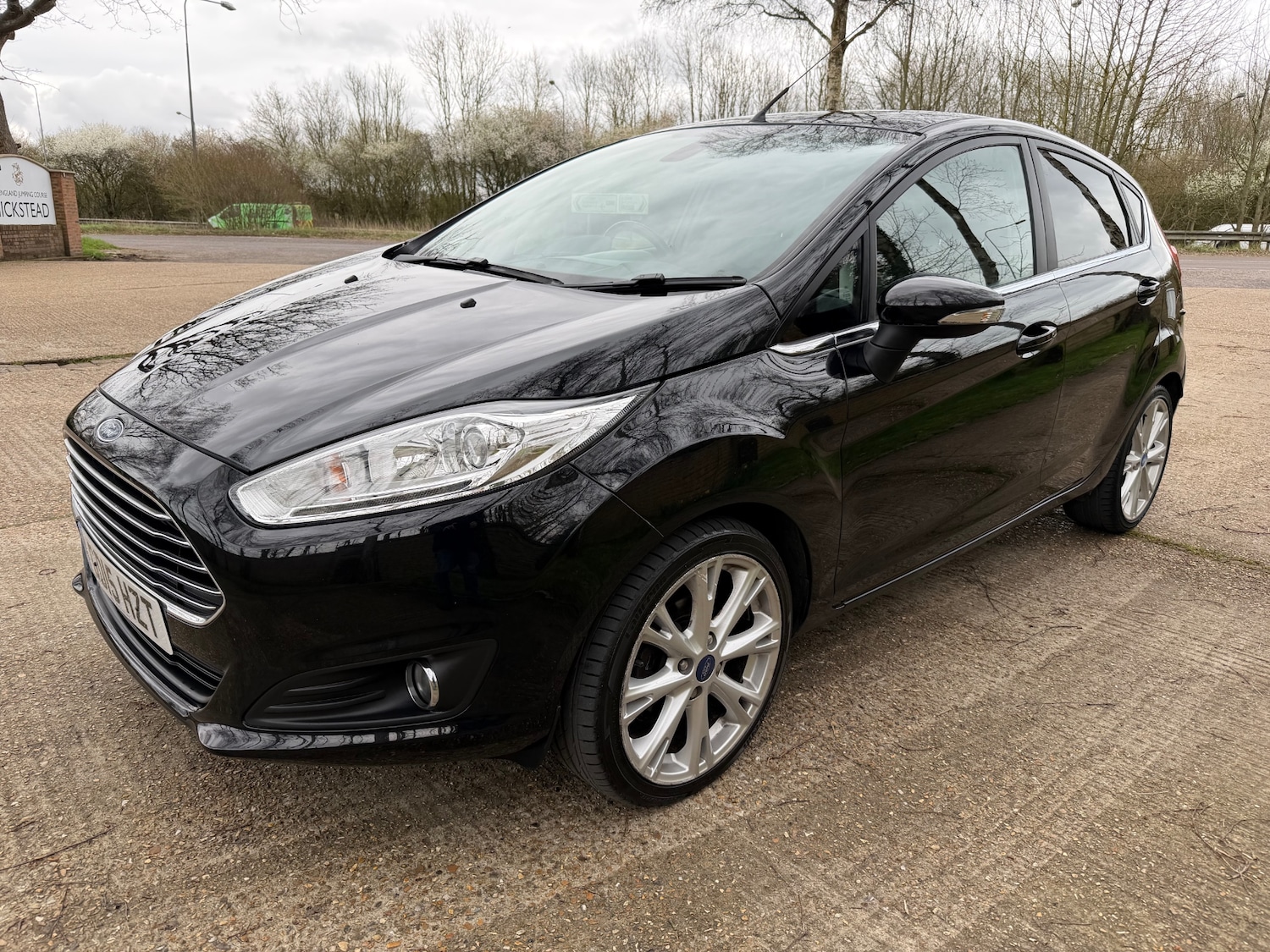 Used Ford Fiesta 2015 for sale - 77813844: Photo 4
