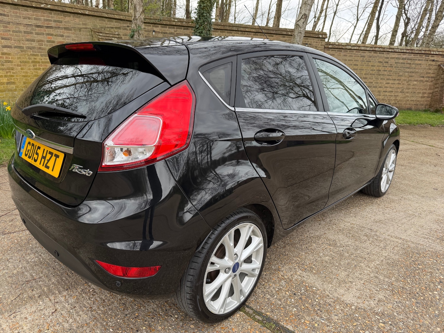 Used Ford Fiesta 2015 for sale - 77813844: Photo 8