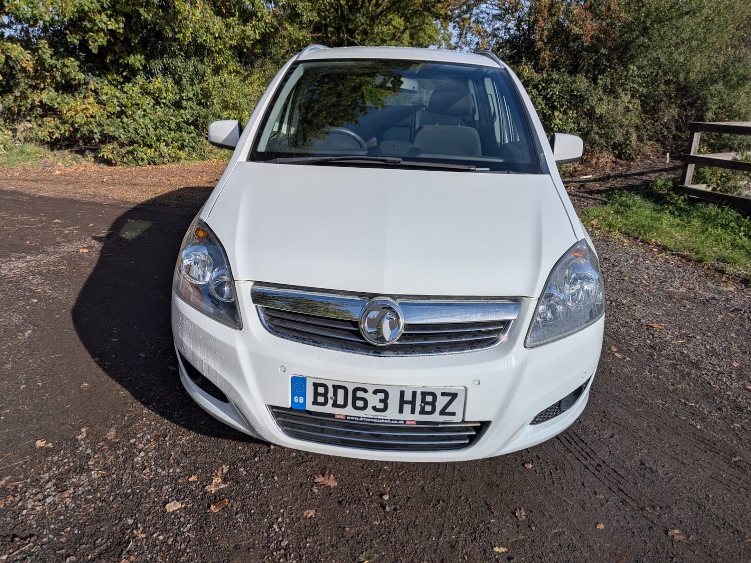 Used Vauxhall Zafira 2013 for sale - 76476572: Photo 2