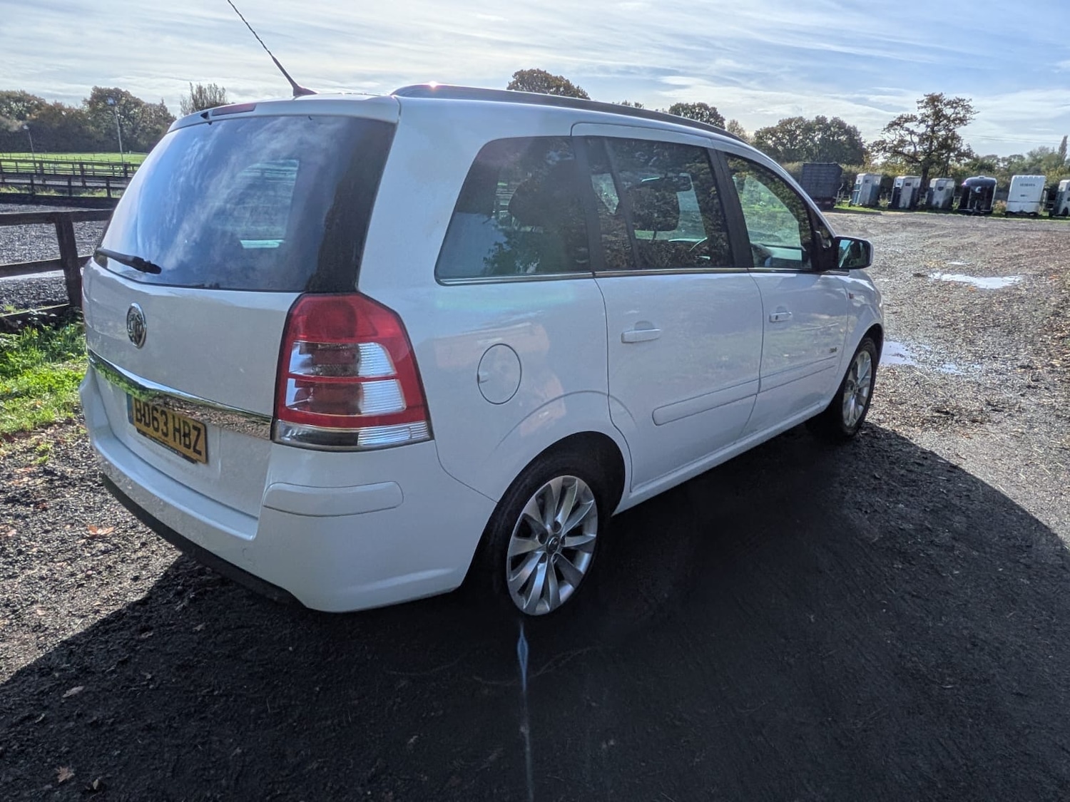 Used Vauxhall Zafira 2013 for sale - 76476572: Photo 3